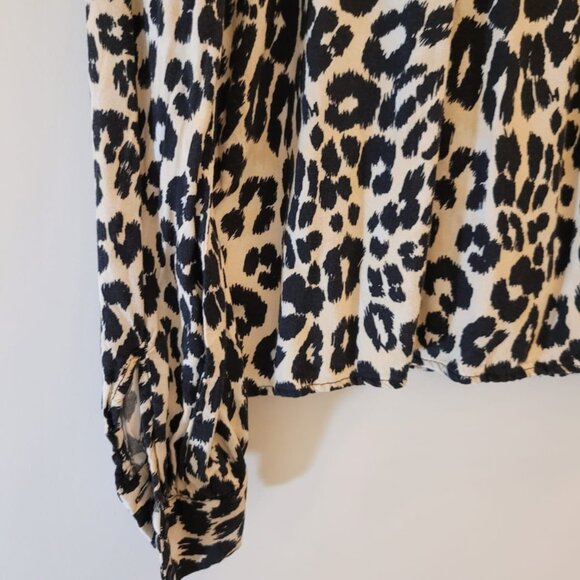 Topshop / Botton-Down / Crop / Leopard / Size US2 - Picture 5 of 8